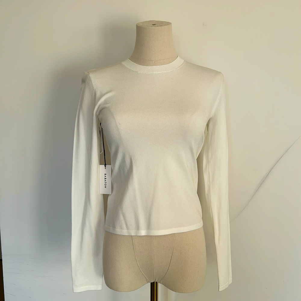 Size S petite Aritzia Babaton ivory sweater